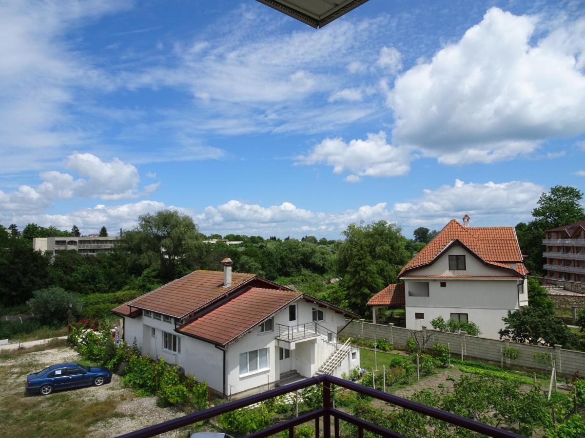Hotel Niko Kranevo Exteriör bild