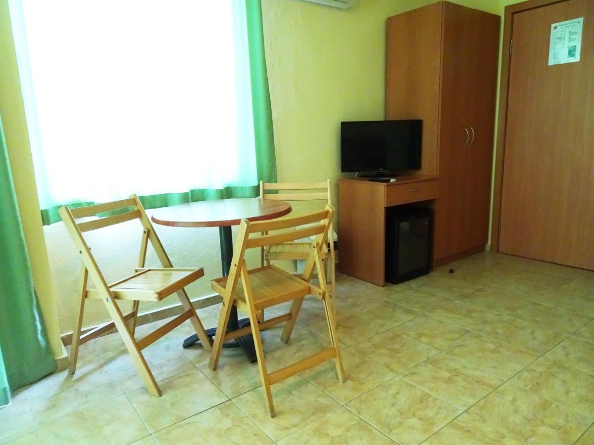 Hotel Niko Kranevo Exteriör bild