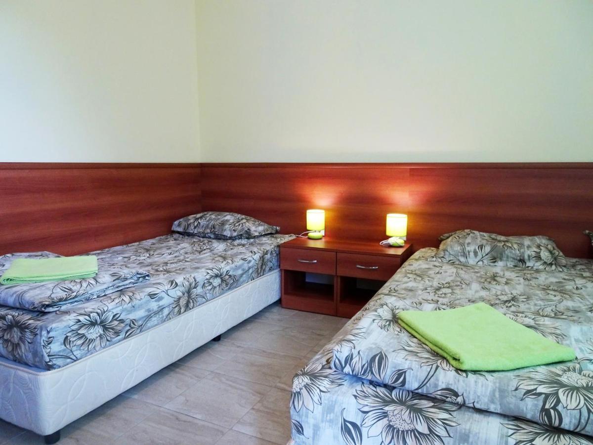 Hotel Niko Kranevo Exteriör bild