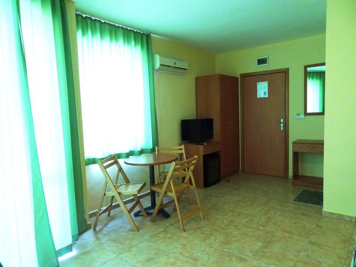 Hotel Niko Kranevo Exteriör bild